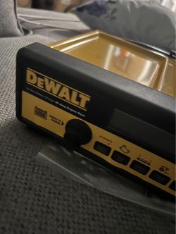 Dewalt Jump Starter New