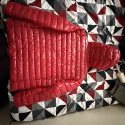 Calvin Klein puffer : size Extra Large