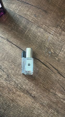 Jo Malone peony and blush suede cologne, cypress and grapevine