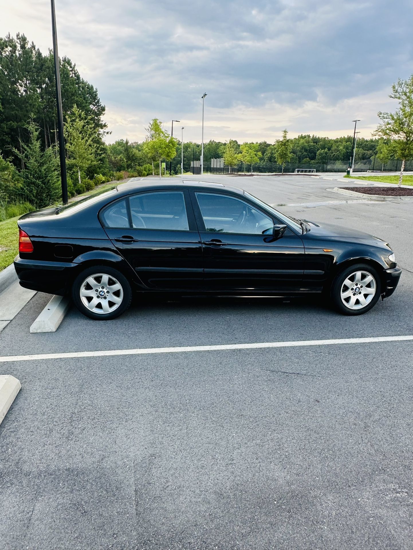 2003 BMW 325xi