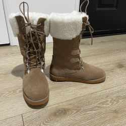 Women’s Fur Boots 