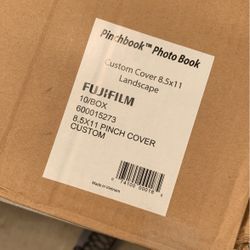 Pinchbook Photo Book Custom Cover 8.5 X 11 Landscape Fujifilm 10/Box 