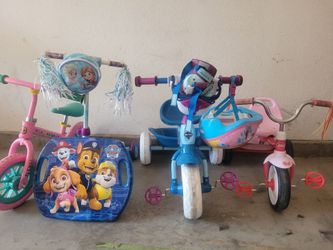 Tricycles, scooter & balance bike.