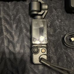 DJI Osmo Pocket 3 Creator Combo Gimbal Camera Handheld Gimbal + Additional Items