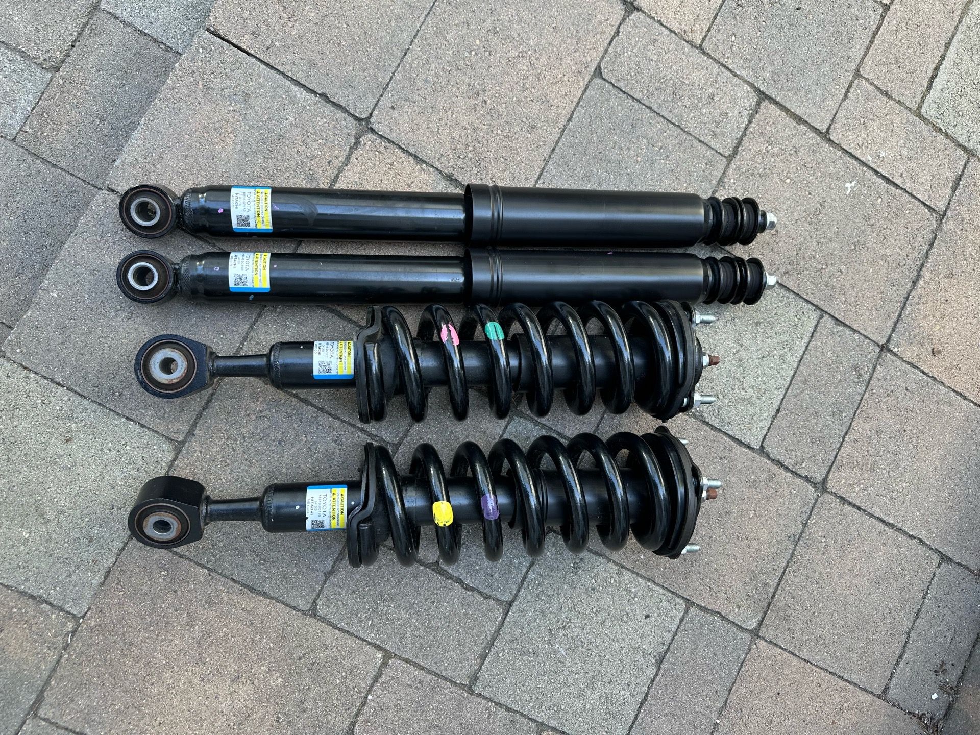2025 Toyota Tundra Struts