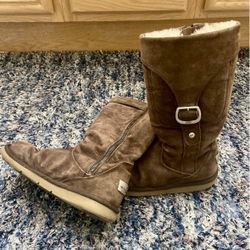 Ugg Leather Boots