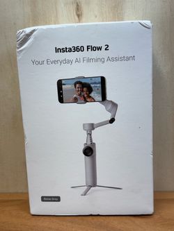 Brand new!! Insta360 Flow 2 Pro Smartphone Gimbal Stabilizer Creator Kit (Silver Gray)
