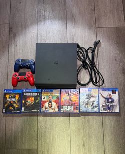 PlayStation 4 pro: 2 controllers: 6 games