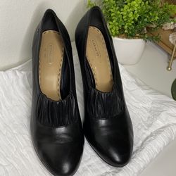 Authentic Black Coach heels size 9 1/2
