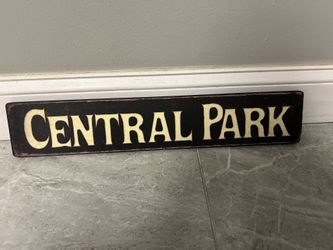 Central Park Wood Sign 