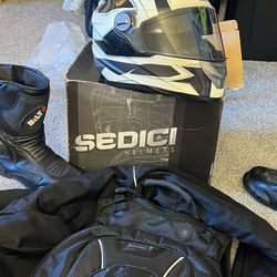 Motorcycle Gear 