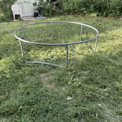 8ft Trampoline – Frame + Springs + Mat (Missing 5 Clips) 