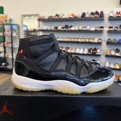 Jordan 11 72-10 Size 12 Pre-Owned 