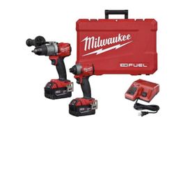 Milwaukee M18 FUEL 18V Lithium-Ion Brushless Cordless Hammer Drill and Impact Driver Combo Kit (2-Tool) with Two 5Ah Batteries