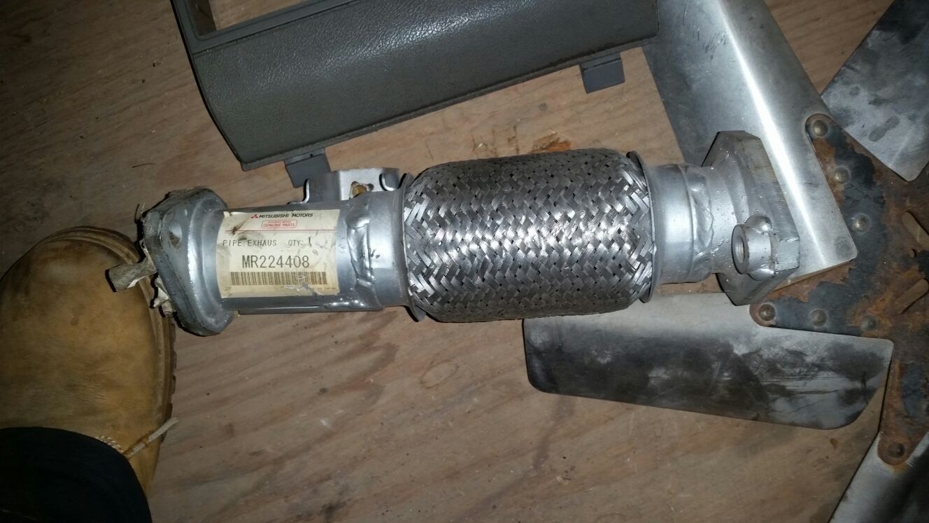 Mitsubishi flex pipe