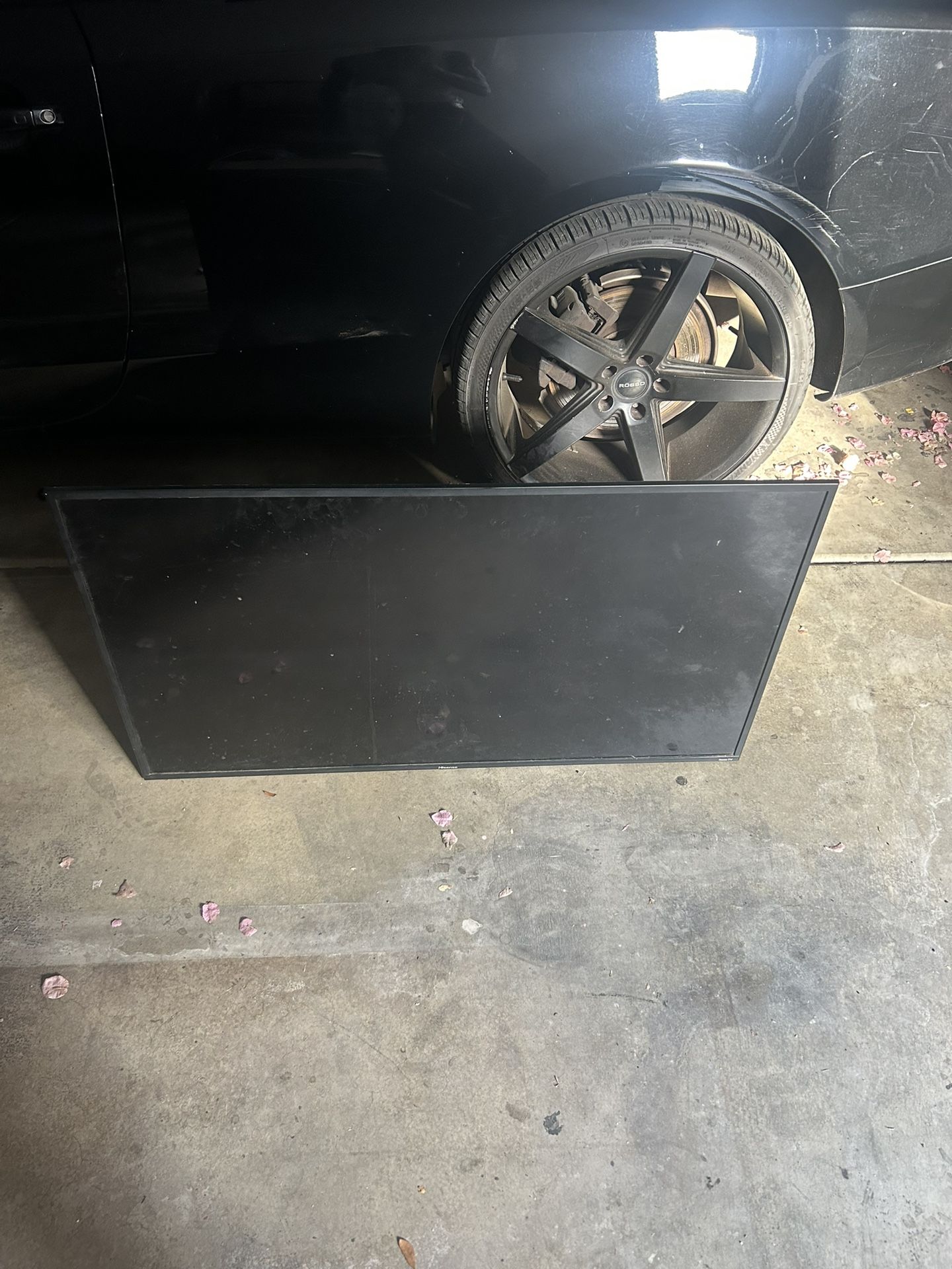Roku Tv -46”