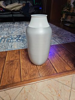 Big, Tall Vase 18 inches Tall