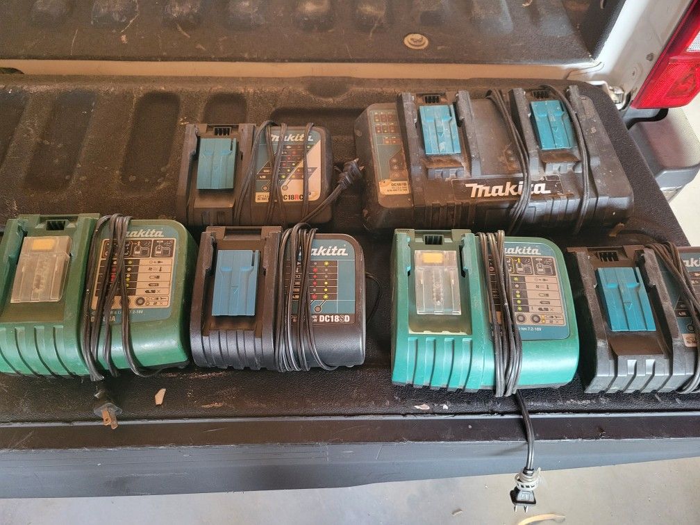Makita chargers