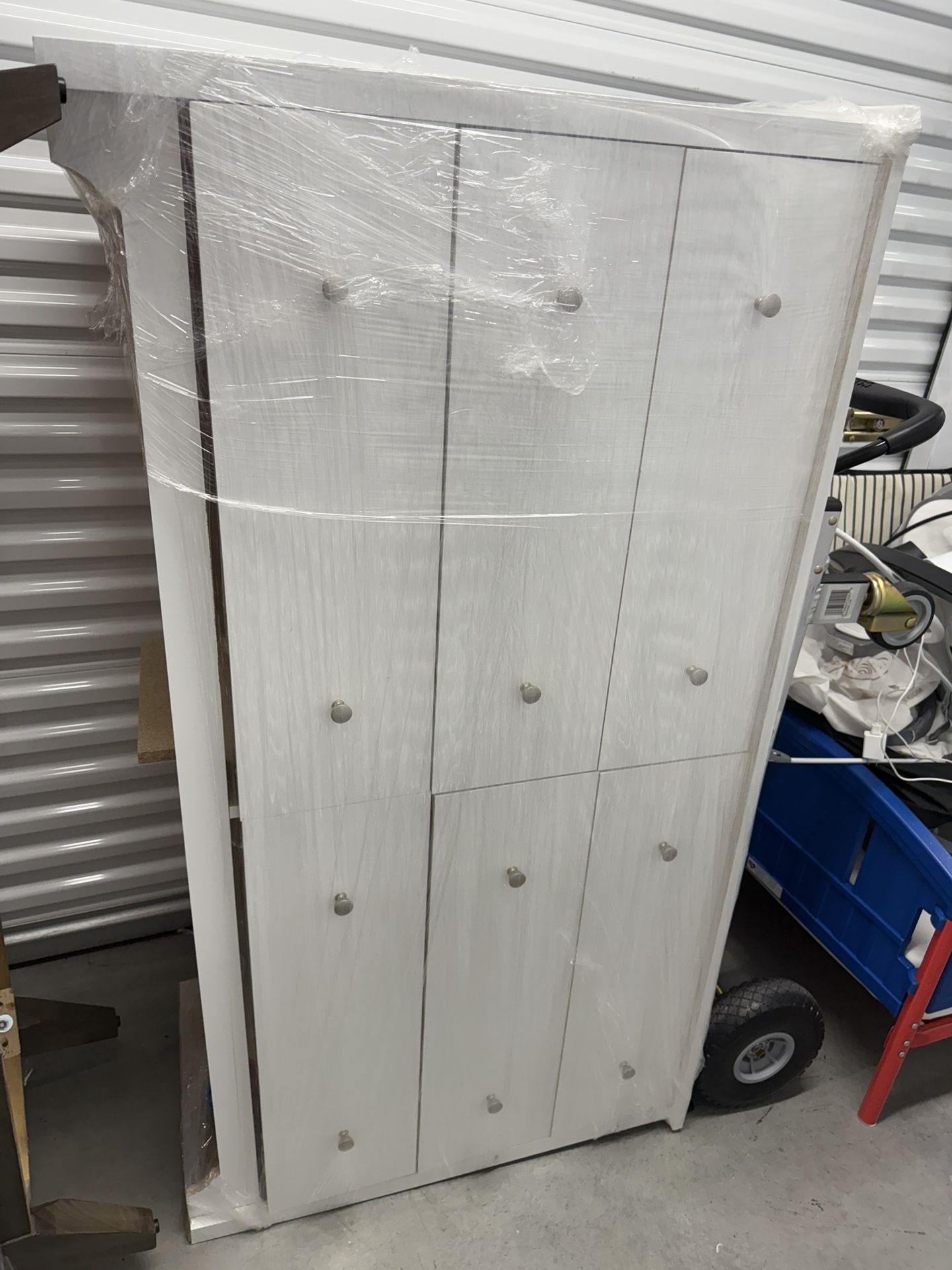 White Dresser With 6 Drawers