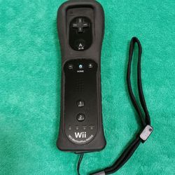 Nintendo Wii Remote With Motion Plus Inside
