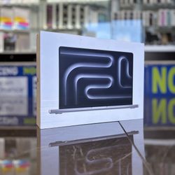 MacBook Pro 14 inch M3 Chip 16GB Ram 1TB SSD (Brand New) (Take It Home In Payment/ llévatelo a casa en pagos) 