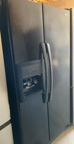 Amana Side-by-Side Black Refrigerator Fridge
