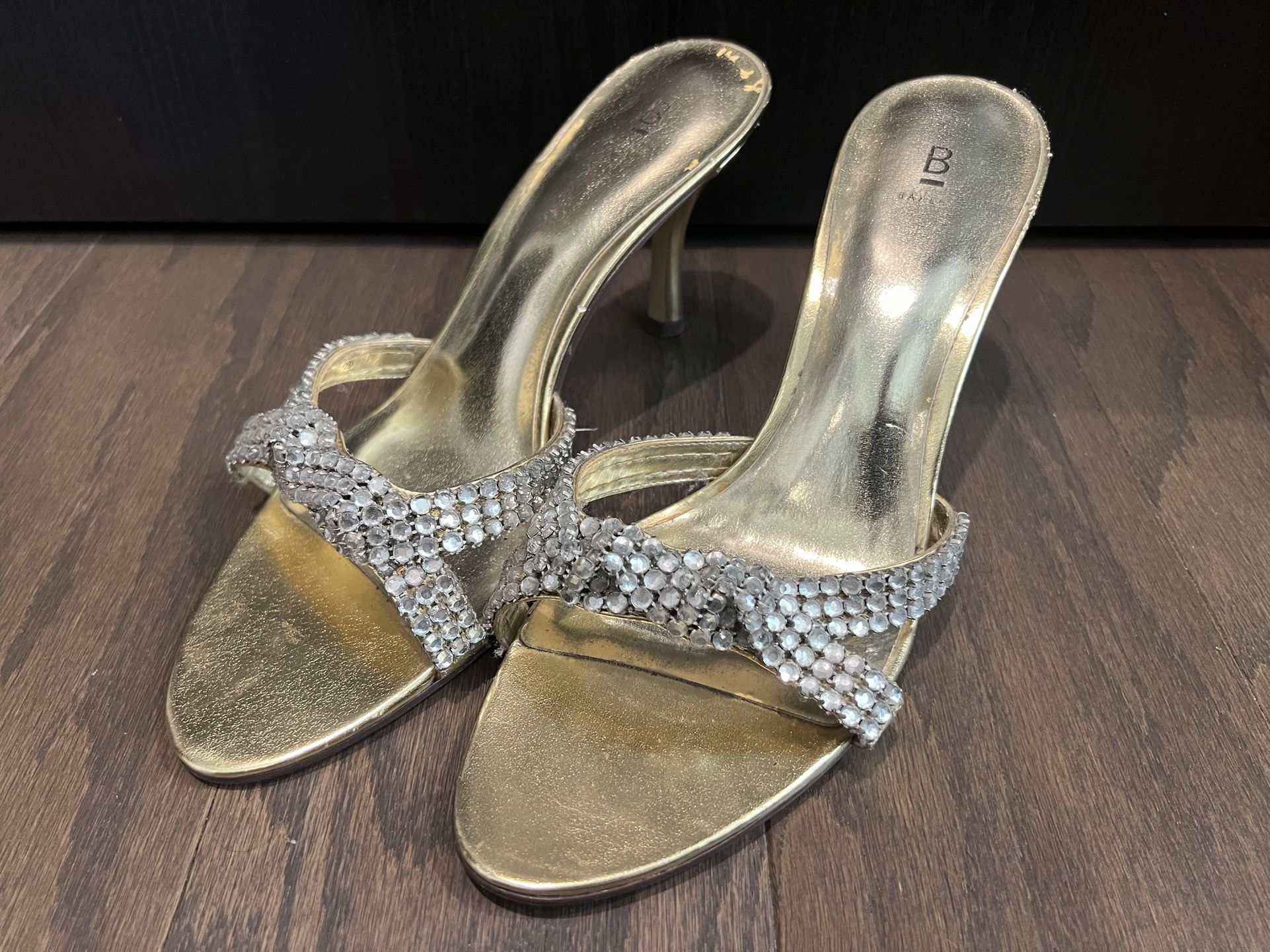 Gold Bakers Cachet High Heel Shoes with Simulated Rhinestones NO MEETUPS
