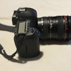 Canon 5D Mark iii With 24-105 lens 