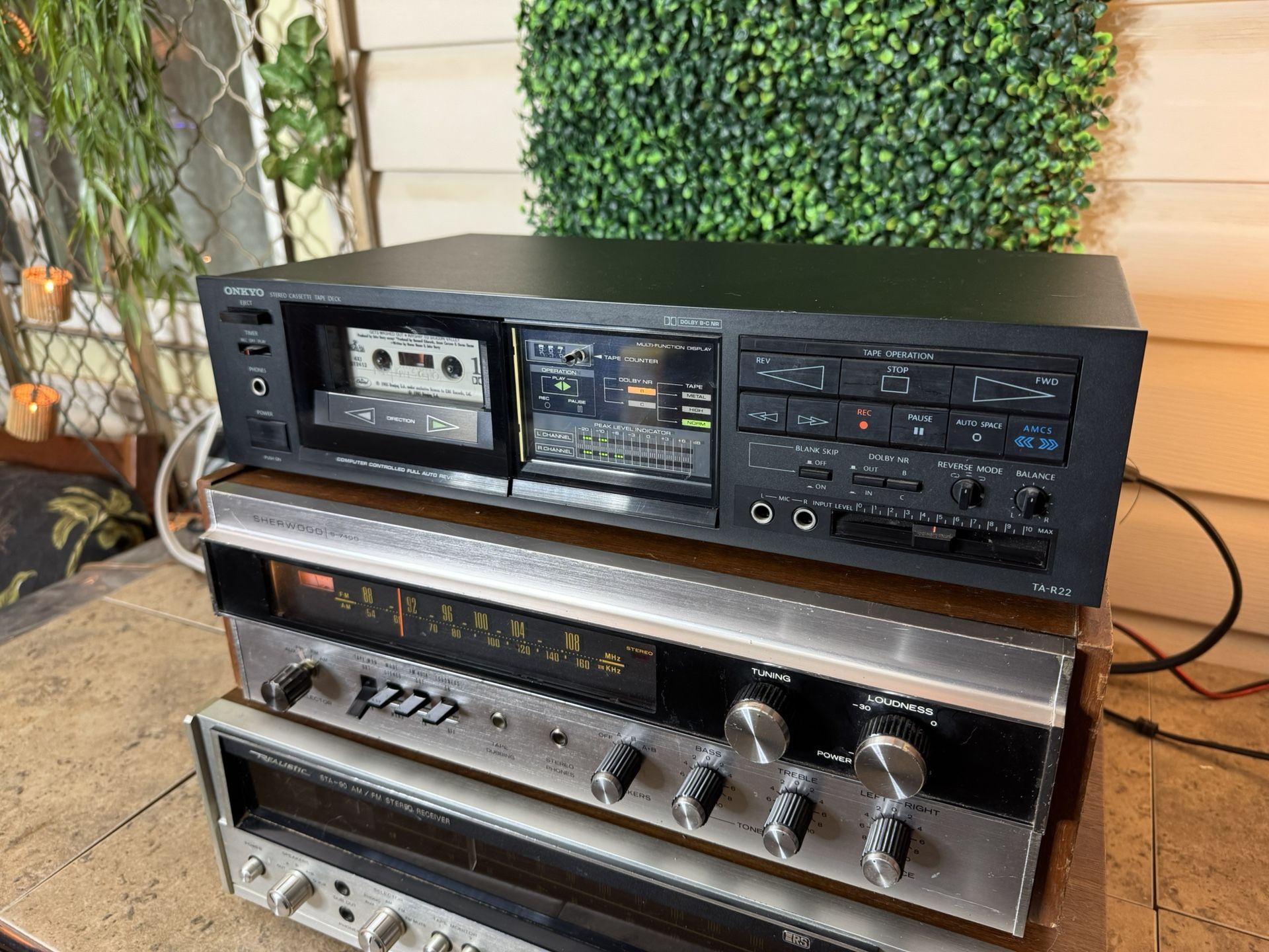 Onkyo TA-R22 Stereo Cassette Deck