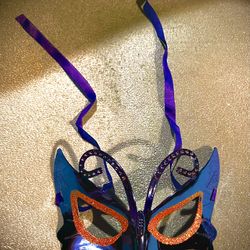 Beautiful blue metallic plastic masquerade mask brand new item