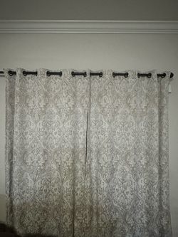 Wall curtain