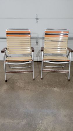 Vintage 1970s Lawn Chairs