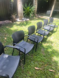 Black Outdoor Chairs