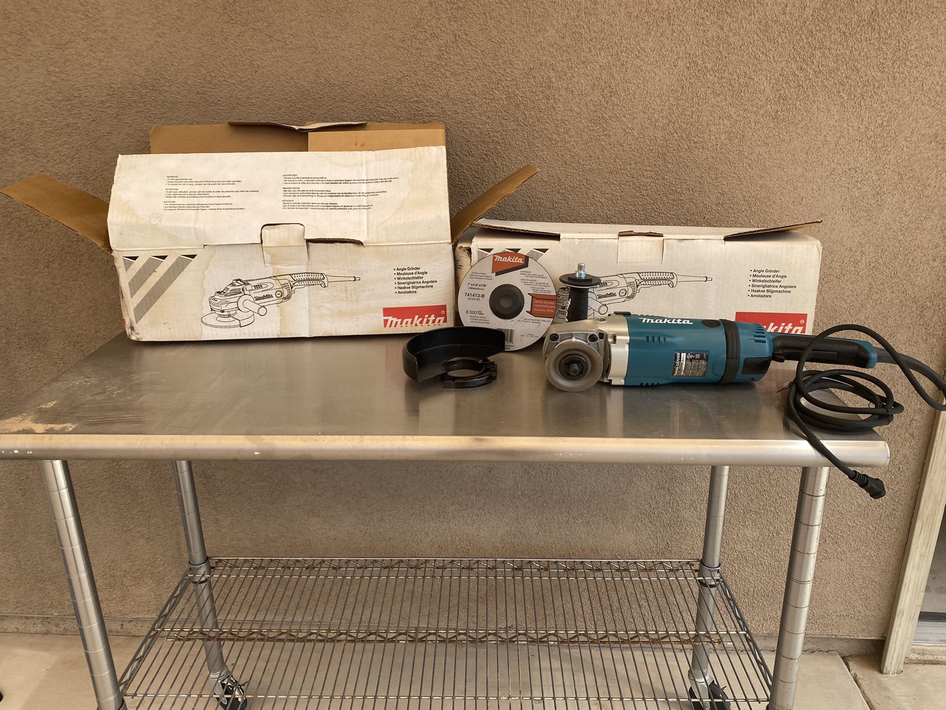 Angle Grinder makita