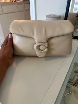 Coach Cream Leather Crossbody Bag – Brand New