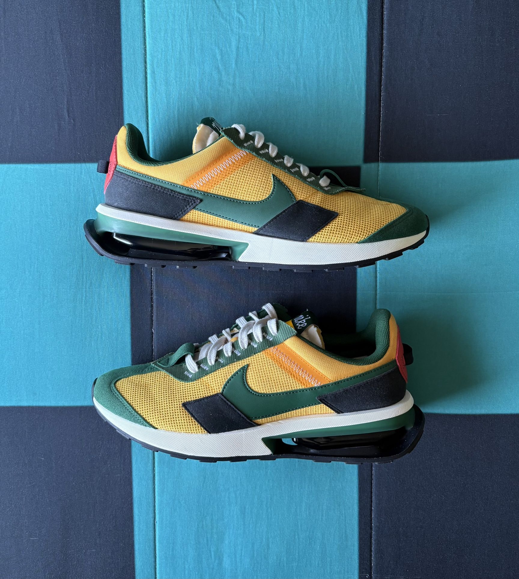 Men’s Nike Air Max Size 9