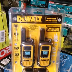 DEWALT HEAVY-DUTY WILKIE- TALKIE IDEAL FOR JOBSITE CONTRACTORS BUSINESSES