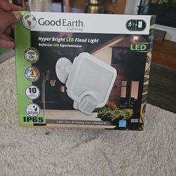 Goodeartg Lighting 