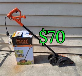 Black & Decker Edger LE 750 USED One time like new
Uses a cord 115Volts

$70