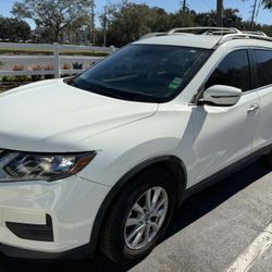 2020 Nissan Rogue   S