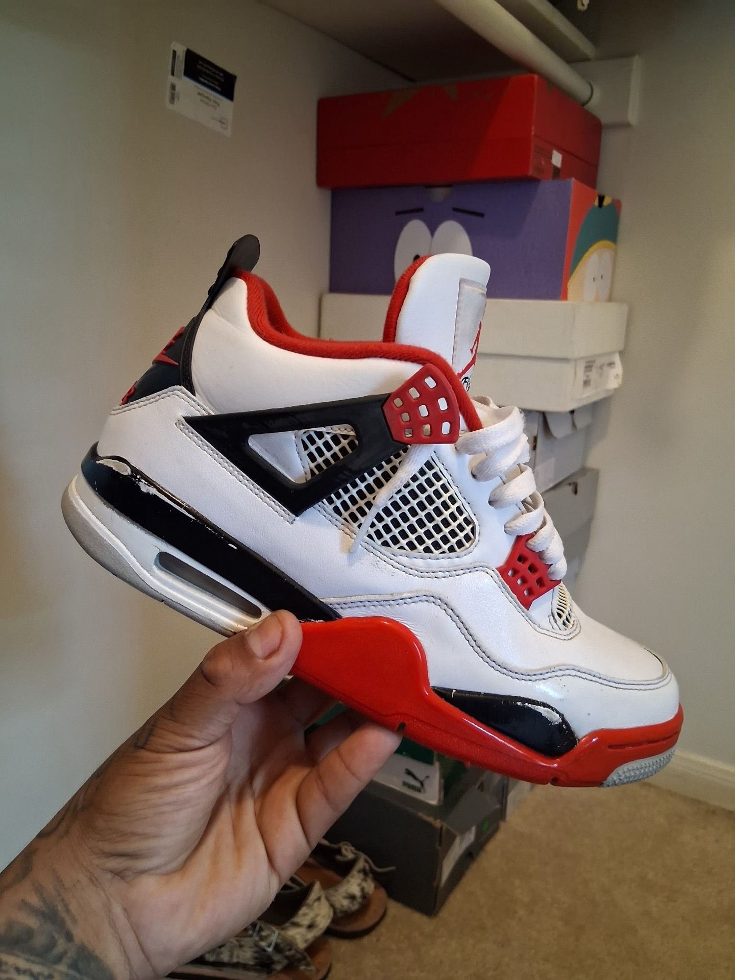 Size 9 Air Jordan 4 Retro “Fire Red” White/Red/Black Sneakers
