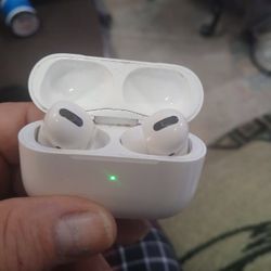 Apple Air Pods