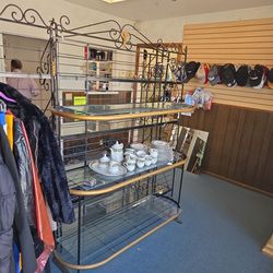 Bakers rack iron 78 h 72 w 19 deep