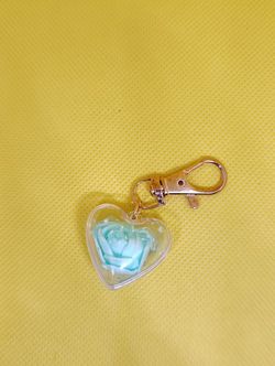 Captured My Heart With A Rose Keychain 