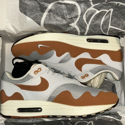 Nike air max patta size 9
