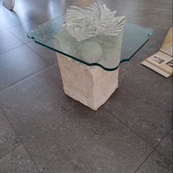 Cocktail Table Set With Condole