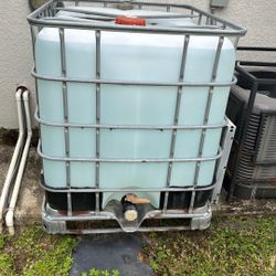 Water Tank 300 Gallons 
