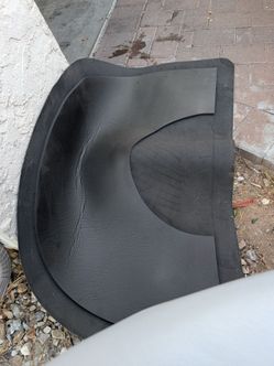 Saloniture 3 ft. x 5 ft. Salon & Barber Shop Chair Anti-Fatigue Floor Mat - Black Semi Circle - 1/2 in. Thick