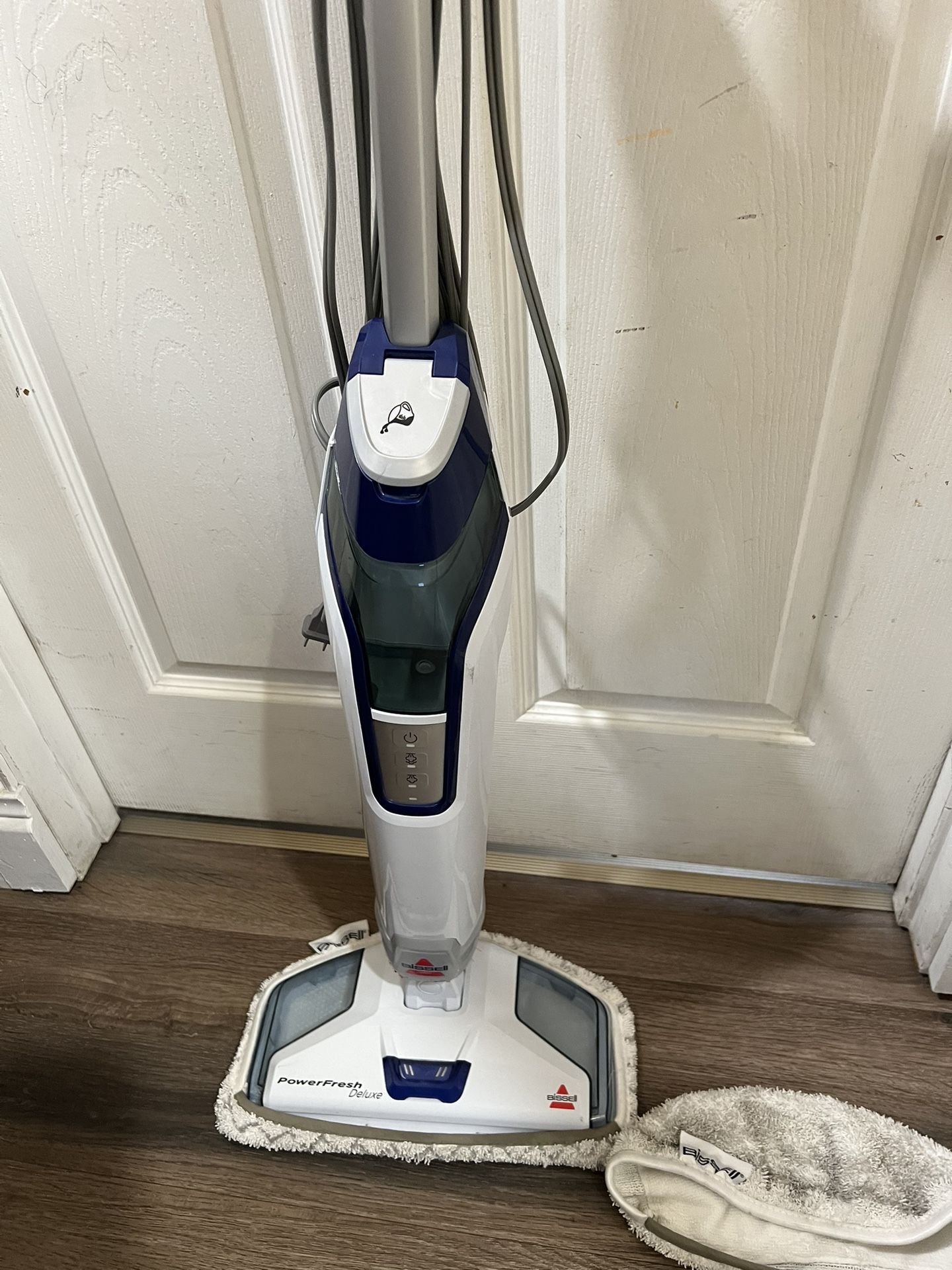 Bisseell Steam Mop Pawerfresh Deluxe Scrubbing & Sanitizing Mop