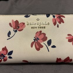 Kate Spade Authentic Flower Wallet